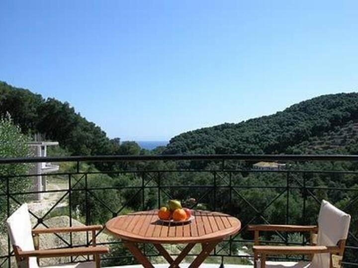 Dafni Studios No2 Parga Exteriör bild